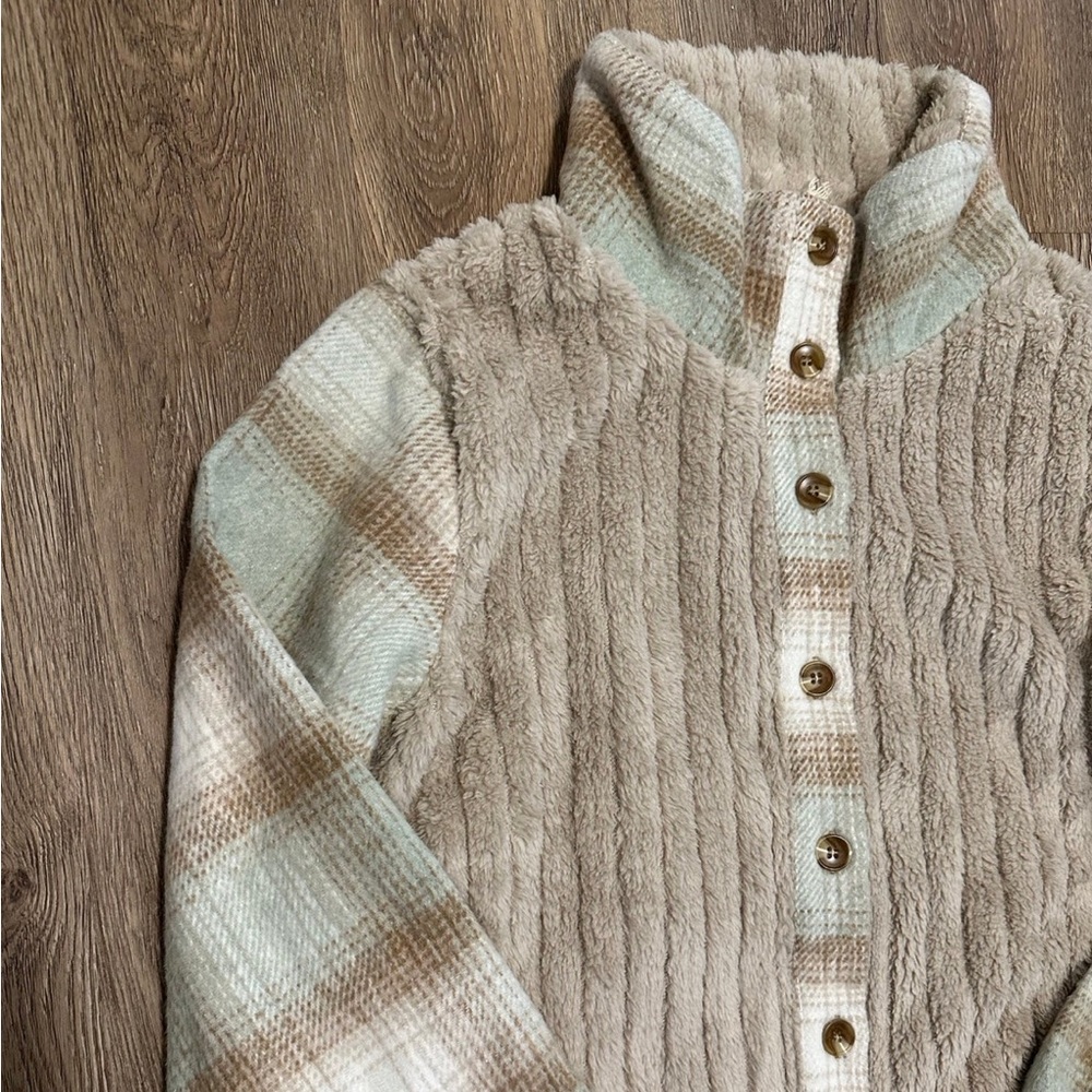 Jacket - Picture 2 of 3